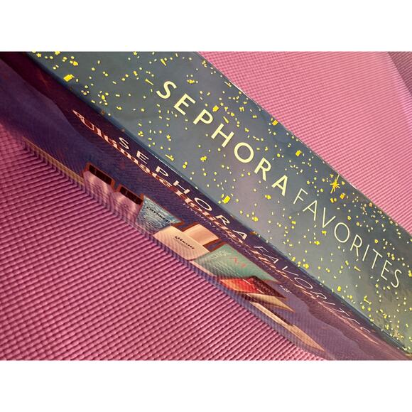 $131 Sephora Favorites Ultimate Holiday Hair Hydration kit Kerastase Gisou amika - Picture 5 of 5